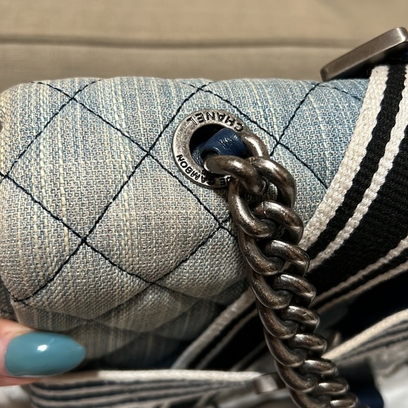 CHANEL BAG - Picture 3 of 8